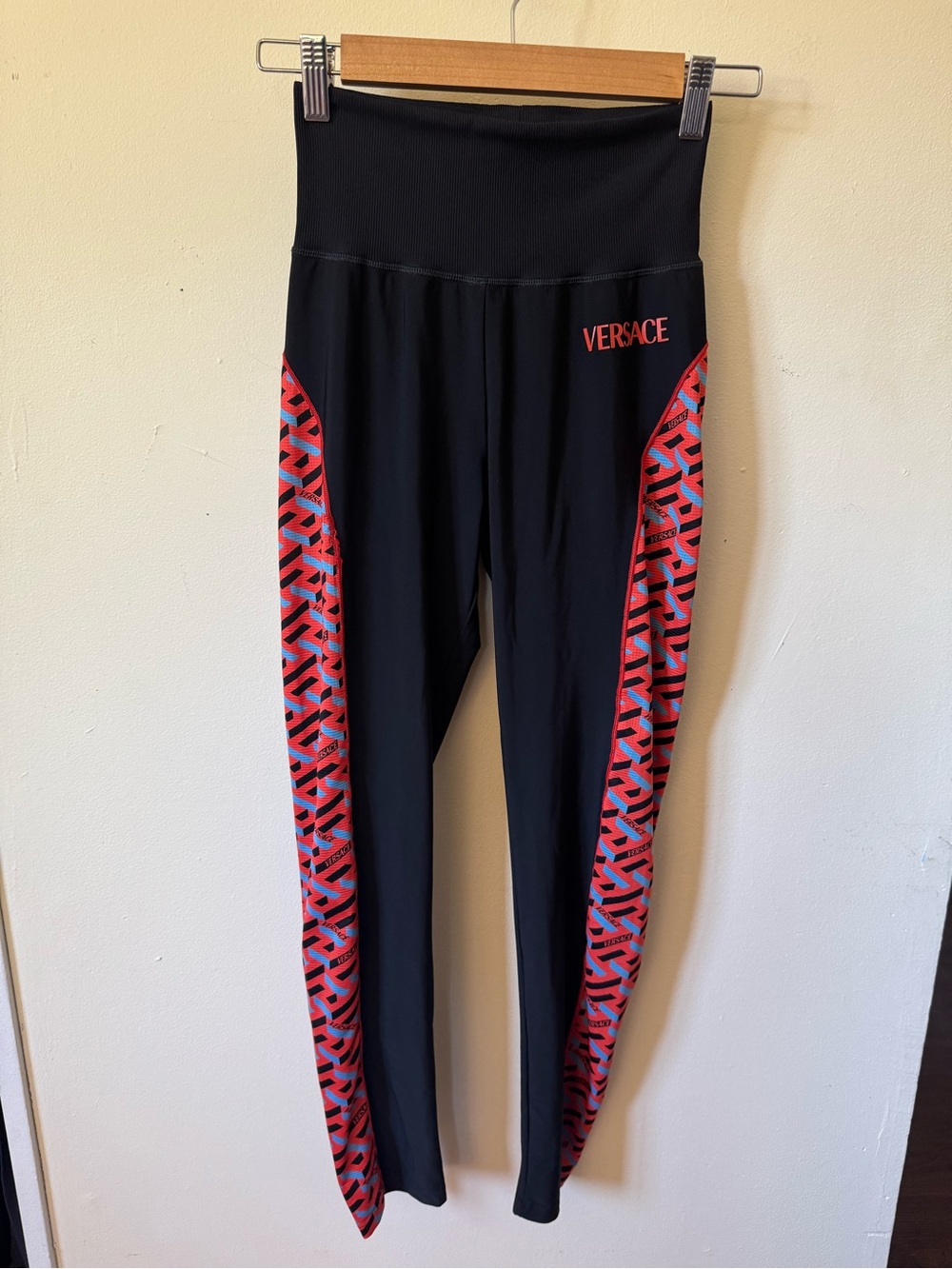 Versace La Greca Leggings Size Small - Picture 2 of 6